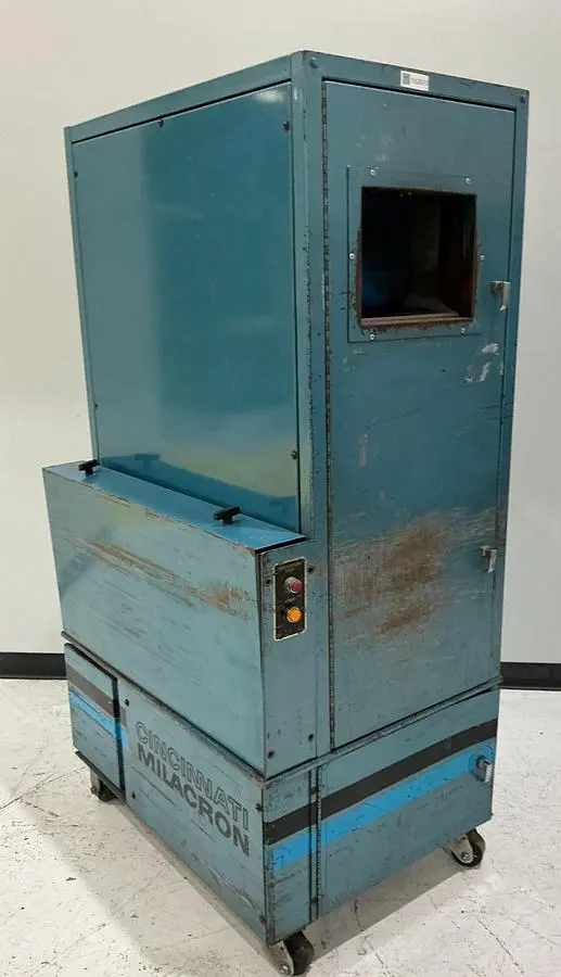 USED CINCINNATI MILACRON 912SIL