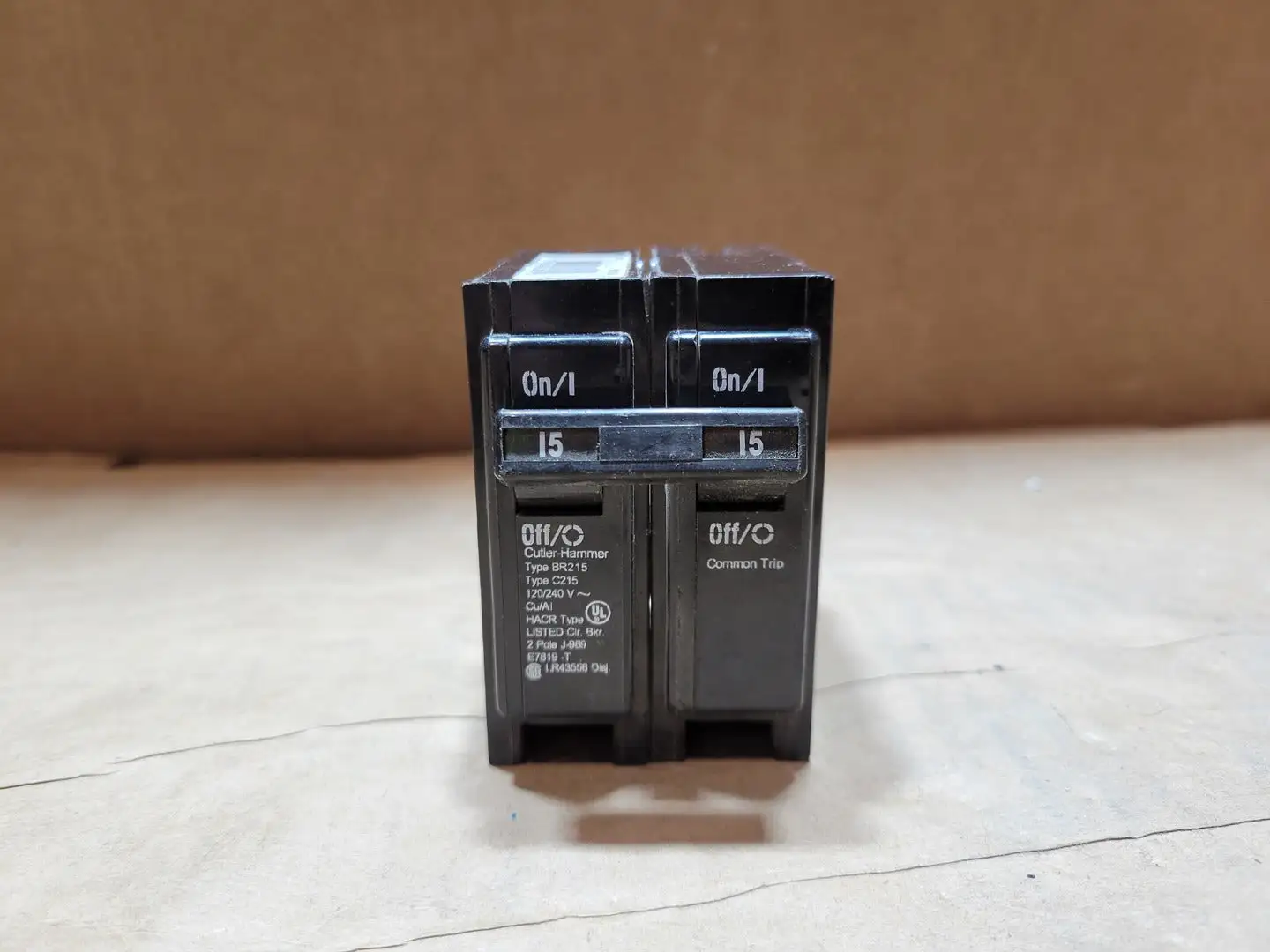 USED CUTLER-HAMMER BR215