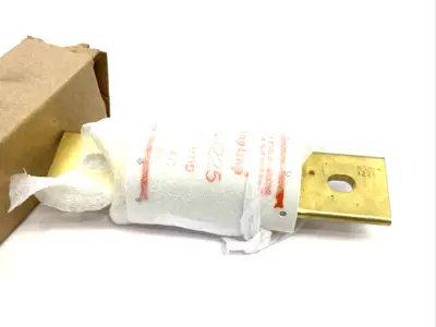 USED MERSEN AMP-TRAP FUSE, FAST-ACTING, CURRENT LIMITING 225A 600V X215254