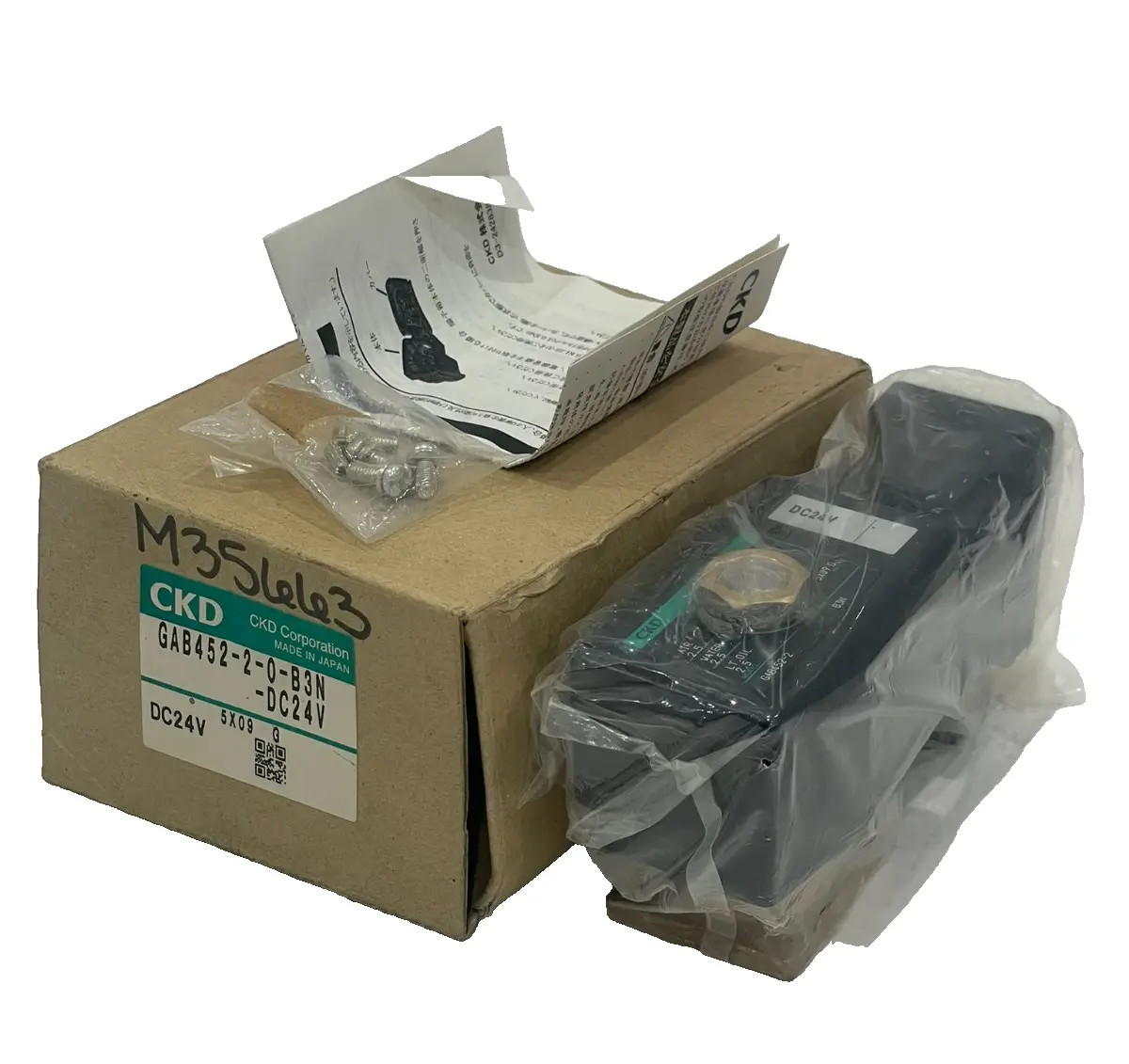 NEW CKD GAB452-2 PNEUMATIC VALVE GAB452-2-0-B3N GAB4522 24V