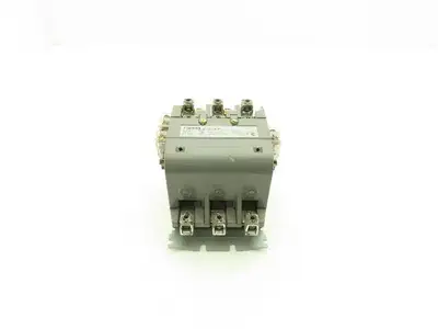 Furnas 40HP32A* AC Contactor Motor Starter 50Hp 600VAC 3Ph 120V Coil