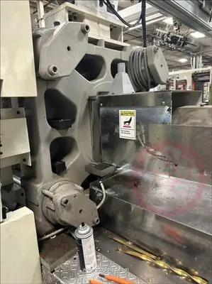 USED 2004 TOSHIBA EC240N-8