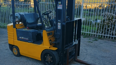 USED 2002 Caterpillar GC25
