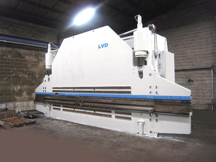 Used LVD PPNMZ 400 TON X 8100 MM CNC Press Brakes | Apt International N.V #373143