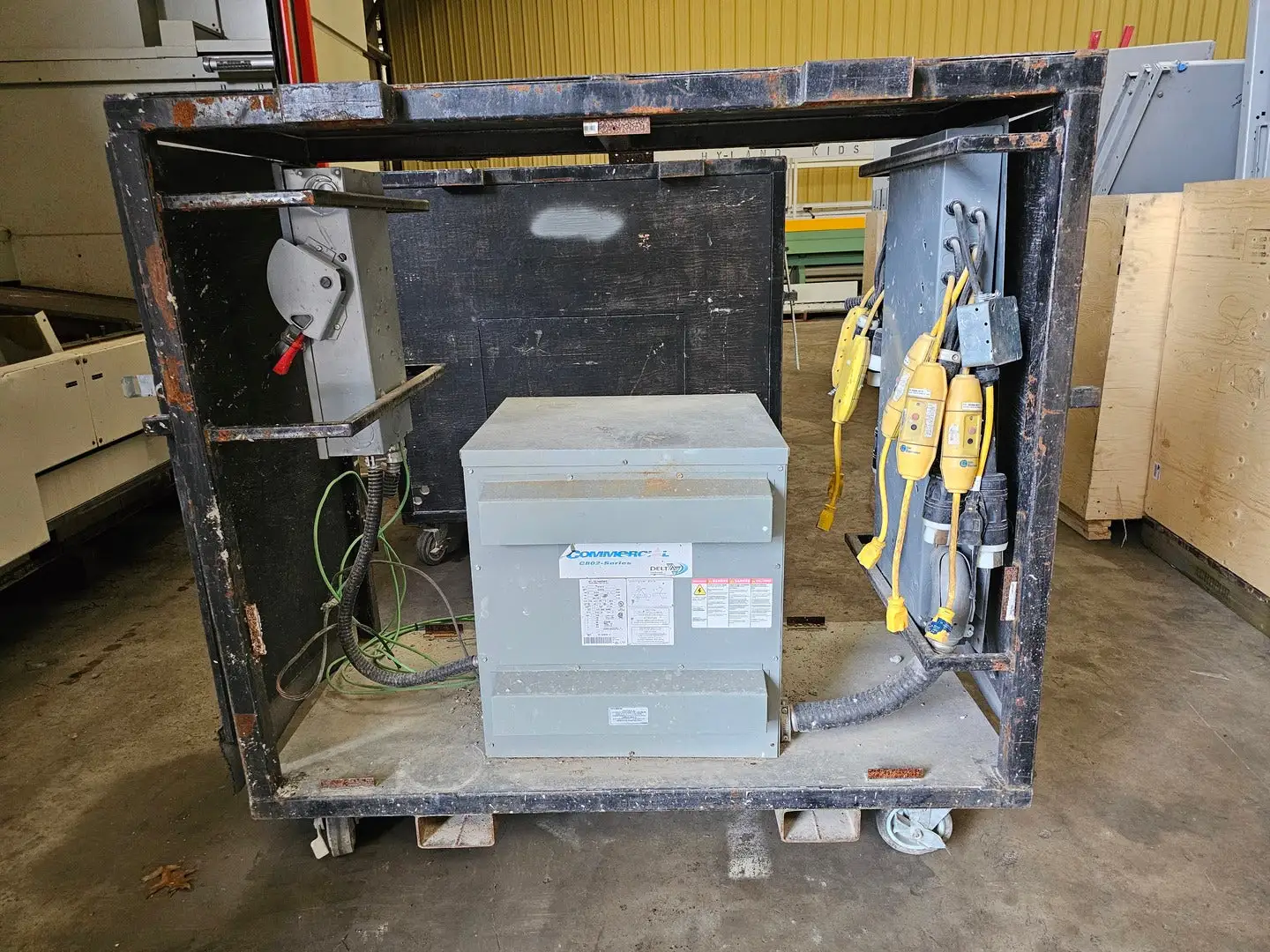 Used DELTA TRANSFORMERS EE-DA3075V-01 Transformers British Columbia CA | Lenmark #1426614