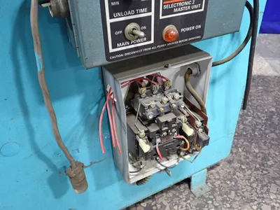 Used CONAIR PLASTIC 70003704 Misc Plastics Equipment Ohio US | HGR 24 #867196