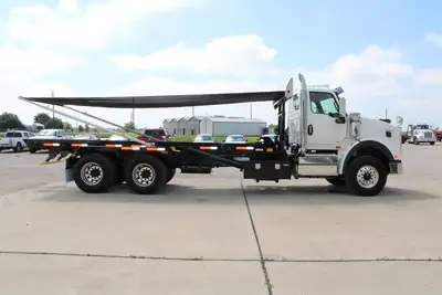 New | in-Stock 2026 INTERNATIONAL HX Rolloff Trucks Texas US | Roll Off Truck World #1491804
