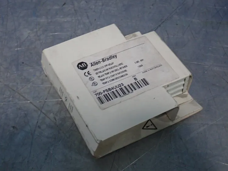 Used ALLEN BRADLEY 700FSB4UU23 Timers Ohio US | HGR 24 #1070163