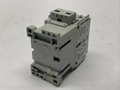 Used Allen-Bradley 100-C09D10 PLC Contactors Michigan US | Maverick Industrial Sales #1473924