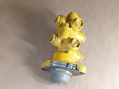 NEW CATERPILLAR 260-9632