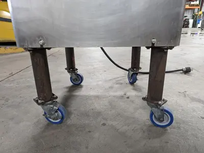 USED 2010 AM MANUFACTURING CO. ROUND-O-MATIC