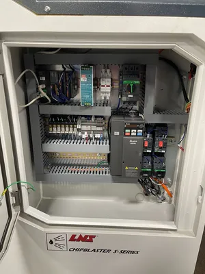 USED 2023 LNS SV40