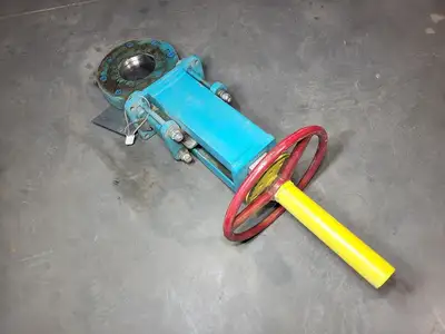 USED ENDURANCE VALVE FV-4-300-150RF-PS-CS/V/M-304-HW-X
