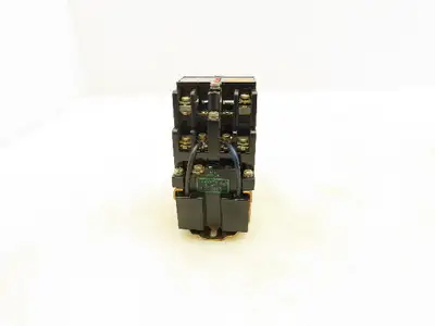 Allen Bradley 700-NM400A2 AC Control Relay Bul 700 4 NO Contacts 240V Coil