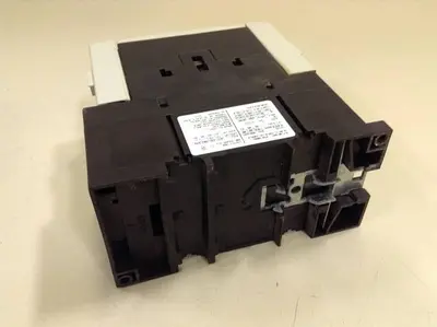 USED SIEMENS 3RT1 044-3AK60