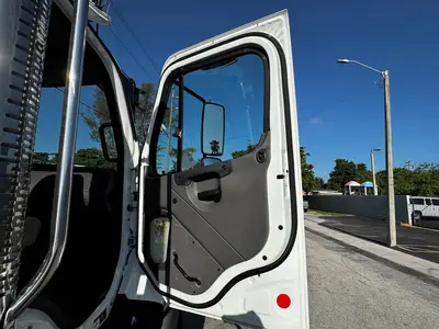 Used 2015 ALTEC AC18-70R-HL Truck-Mounted Cranes Florida US | Truck and Van Outlet #1509158