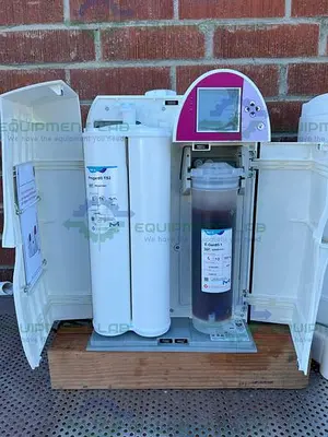 USED MILLIPORE ELIX ADVANTAGE 15  WATER PURIFYING SYSTEM W/ E-POD, 30L PE TANK