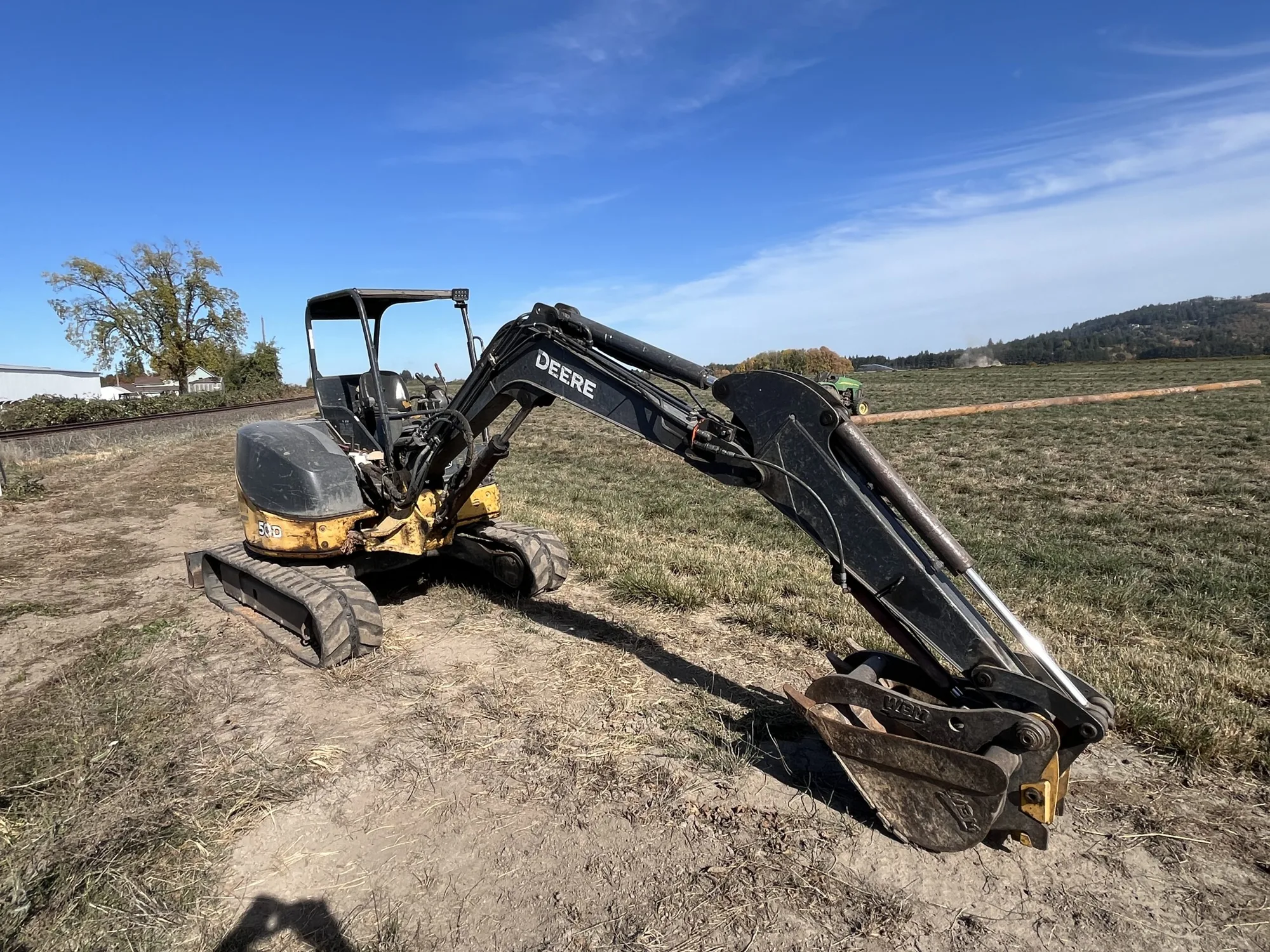 Used 2004 _UNKNOWN_ _UNKNOWN_ Excavators Oregon US | KNM Equipment Sales & Service #1550103