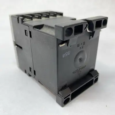 USED SIEMENS POWER CONTACTOR AC-3 7 A, 3 KW / 400 V 1 NC, 24 V DC