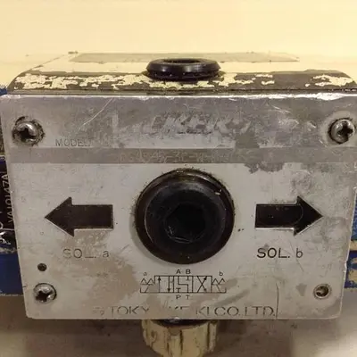 USED VICKERS DG4S-5-3C-W-B-11