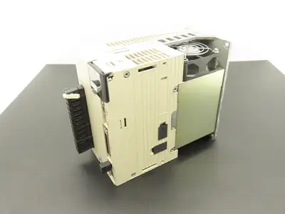 Yaskawa SGDV-120A01A SERVOPACK Drive Controller Module 200-230V 3Ph 1.5kW