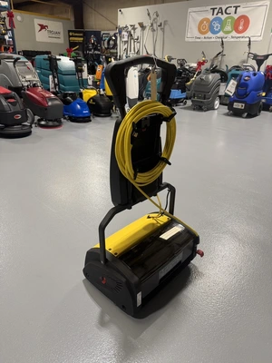 Tornado 18″ Vortex Multi-Surface Machine NEW