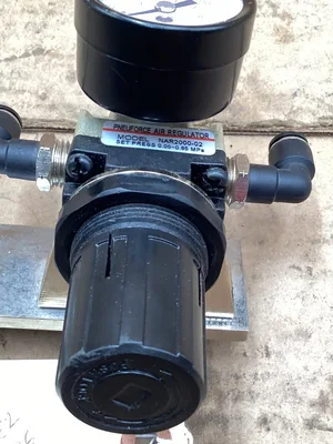 SMC Pneuforce Air Regulator NAR2000-02