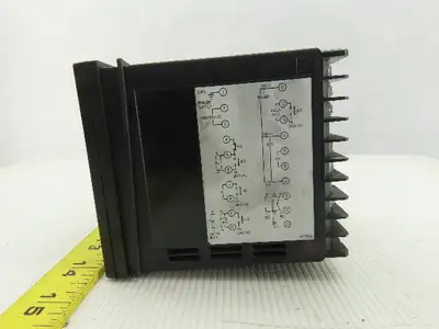 Shinko JCD-33A-A/M Multi-Range 3A 250V 100-240V Digital Indicating Controller