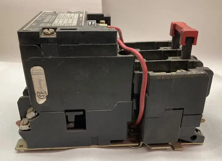 Used SQUARE D CLASS 8536 TYPE SB0-2 Industrial Controls Ohio US | Surplus Asset Holdings #1244830