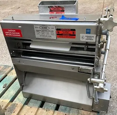 USED ACME PIZZA DOUGH ROLLER