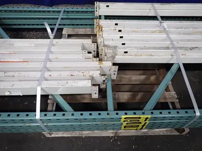 48" X 240" Pallet Racking Lot - Teardrop