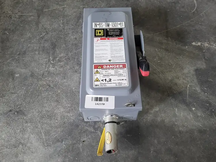 Used SQUARE D CH361 Switchgears British Columbia CA | Lenmark #835830