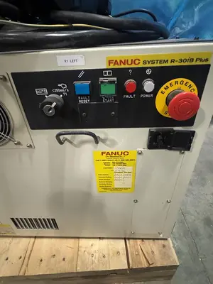 Used 2017 FANUC FANUC M-20IA Load/Unload Systems Michigan US | RAB Industries, Inc. #1573499