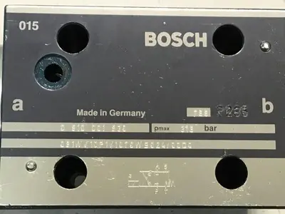 USED BOSCH 0 810 001 830