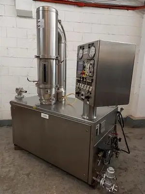 Glatt GPCG 3 Fluid Bed with spray head