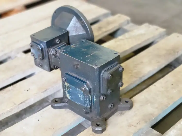 Used GROVE GEAR FLEXALINE BM01100-3 Gearboxes British Columbia CA | Lenmark #268295