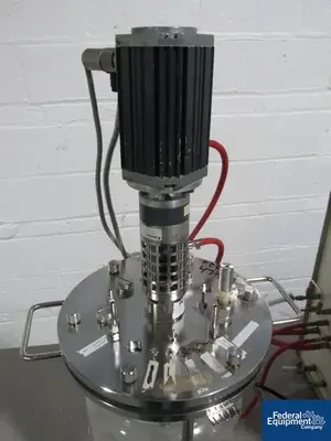 USED B. Braun 8 LITER B BRAUN FERMENTER, GLASS