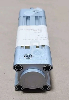 NEW Festo 1376424