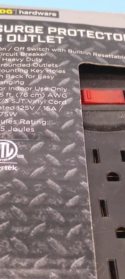 NEW DG HARDWARE 25712402