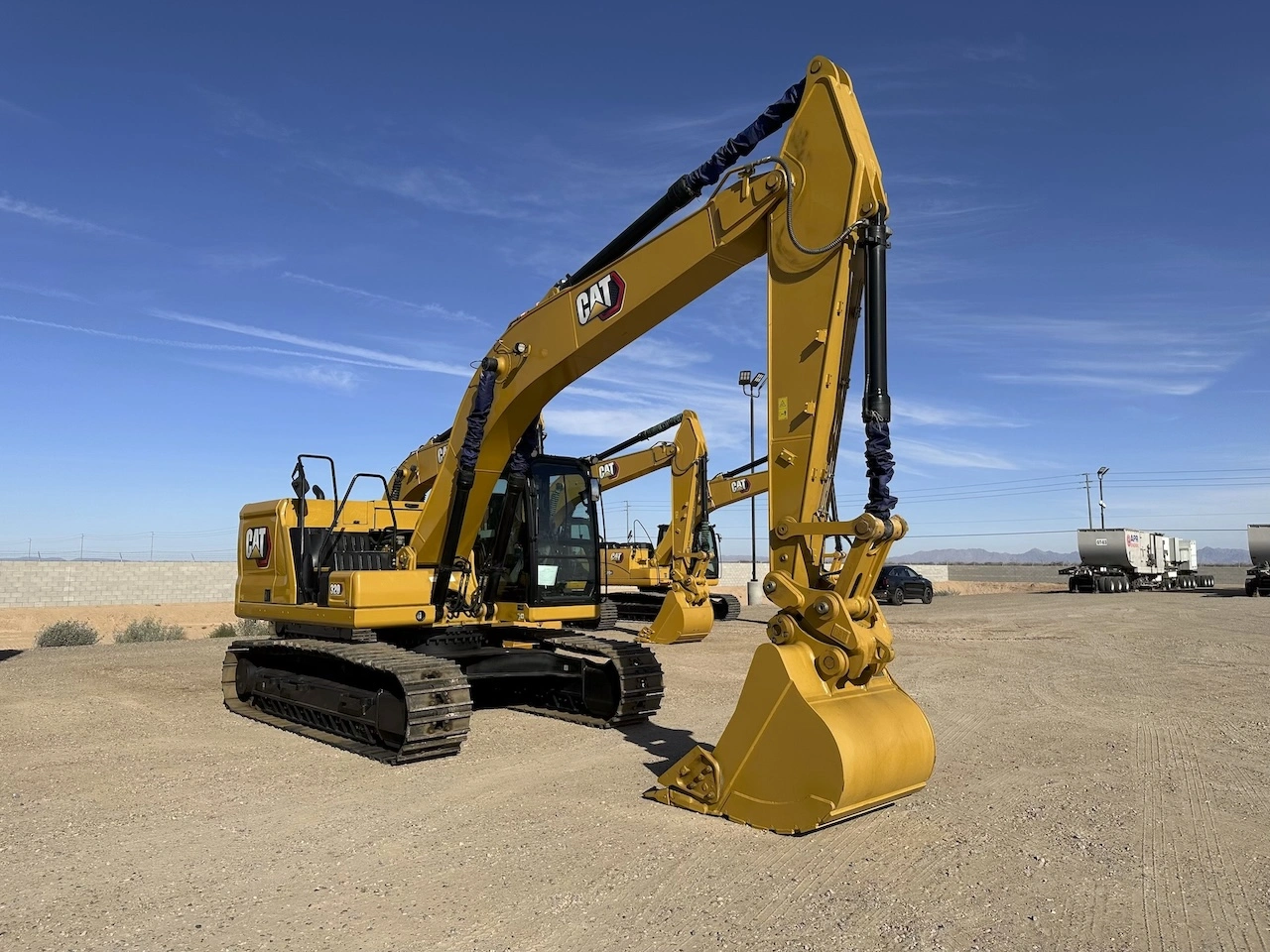 New | in-Stock 2023 CATERPILLAR 320 Excavators Florida US | US Global Heavy Equipment Solutions #1412557