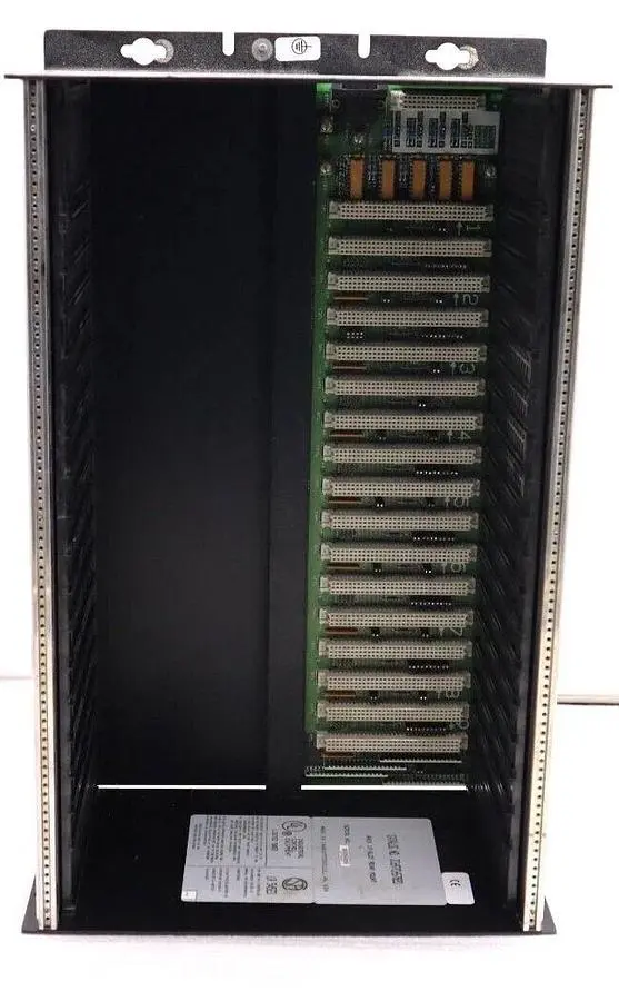 INDUSTRIAL CONTROL EQUIPMENT IC697CH57820 RACK 17 SLOT REAR MOUNT STOCK #1707