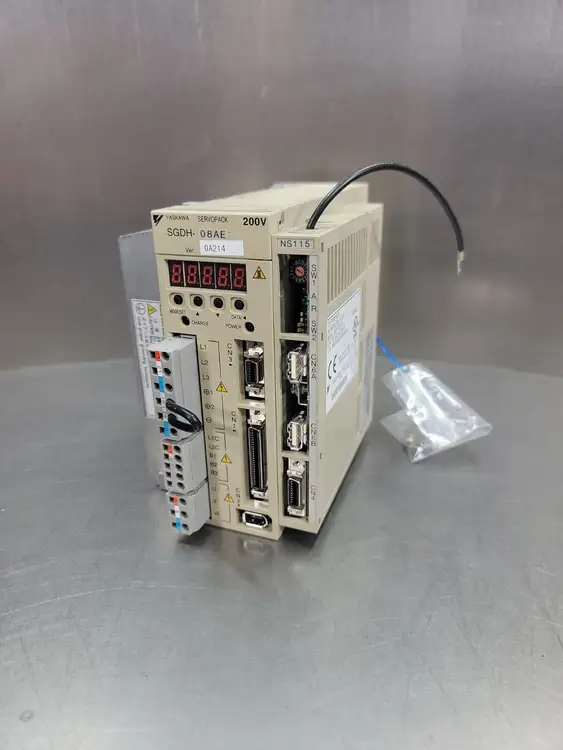 Used Yaskawa YASKAWA SGDH-08AE Servo Drives South Carolina US | Palmetto Automation #1157987