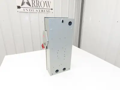 General Electric TH3362 Model 10 GE Safety Disconnect Switch 60A 600VAC