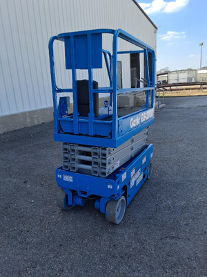 USED 2017 Genie GS-1930