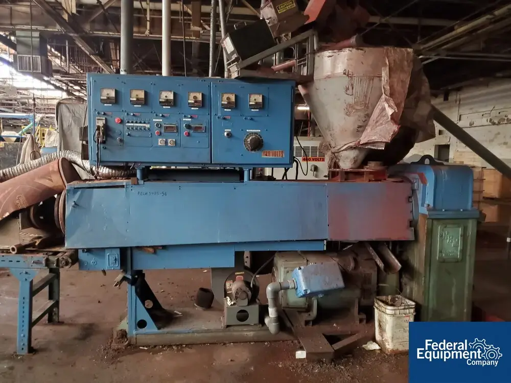 USED NRM 4.5" NRM Extruder, 20:1 L/D, 150 HP
