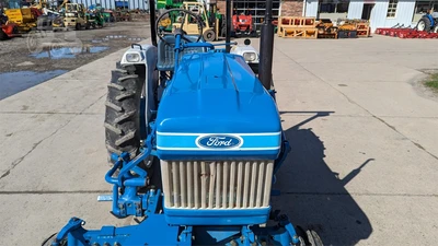 USED 1986 FORD 1710
