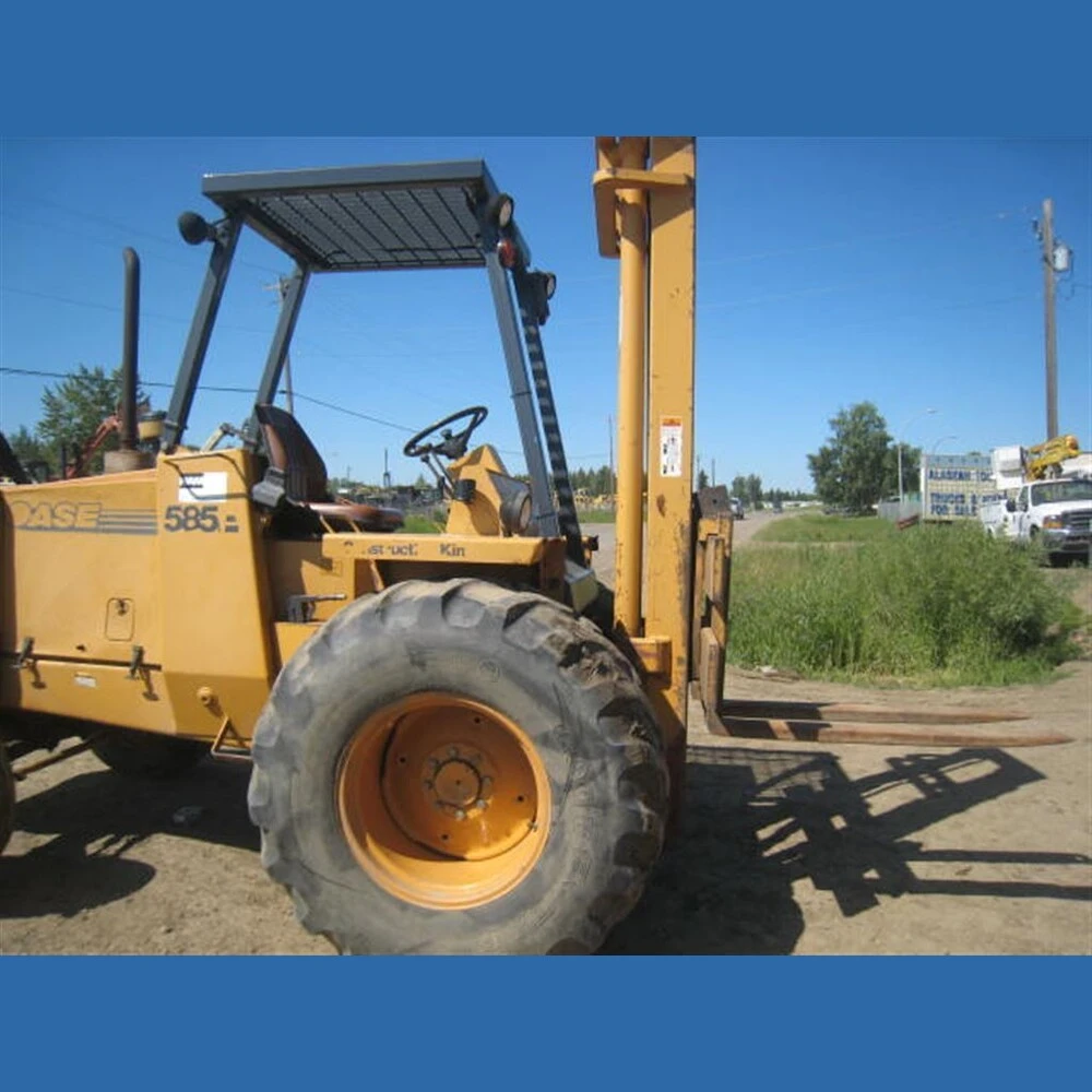 Case 585E Forklift