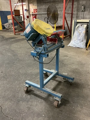 Used DAYTON TRADESMAN 3Z360G Horizontal Band Saws Ohio US | Equipment Recovery Corp. #1331431