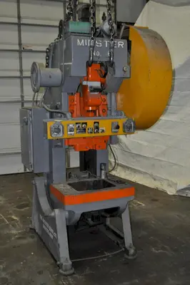 USED MINSTER 6