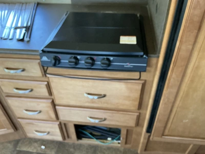 USED 2013 WINNEBAGO F53